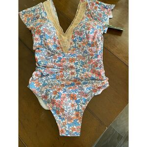 Blooming Jelly One Piece Swimsuit Women's Large Floral Polyester Grommet V-Neck